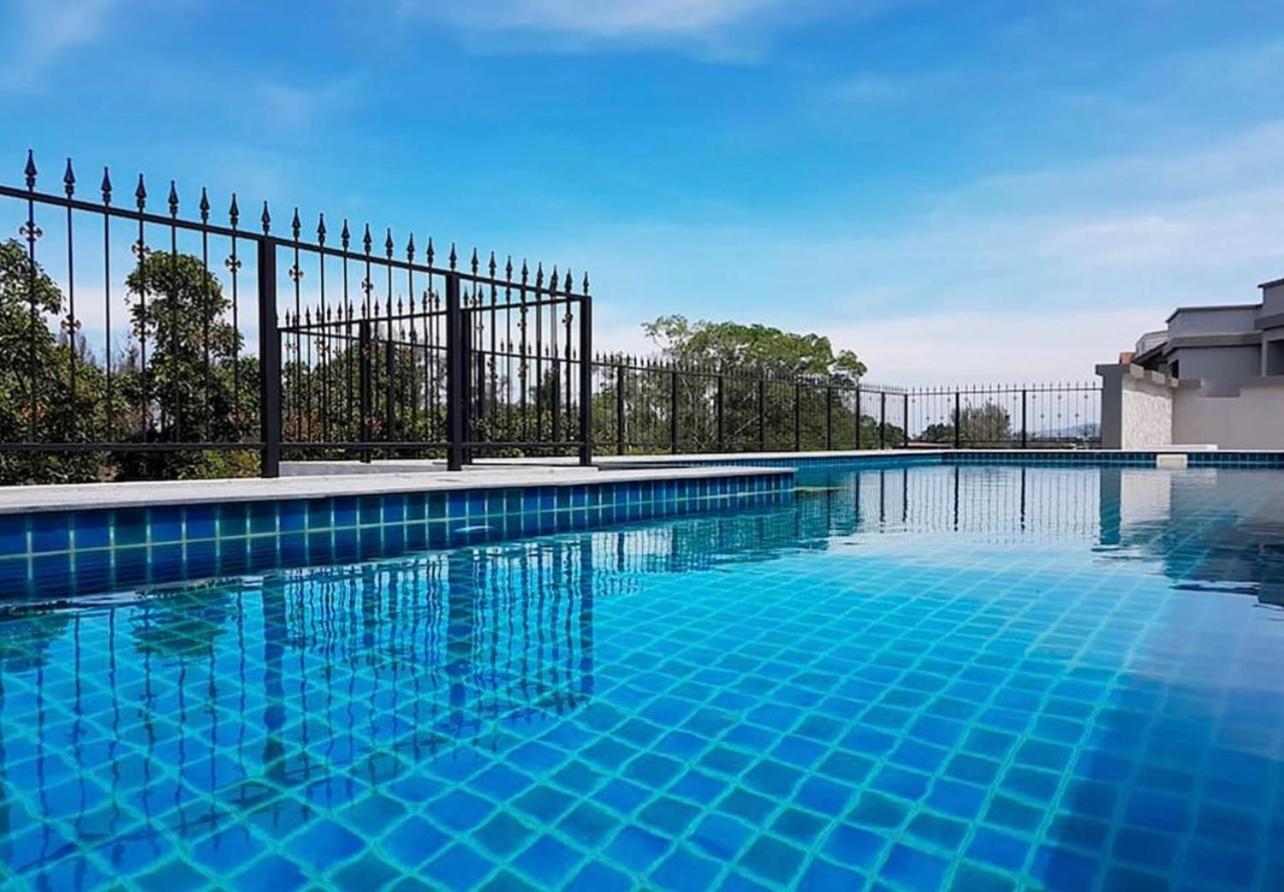 The Title Residencies Naiyang Lägenhet Phuket